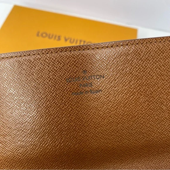 Louis Vuitton Porte Carte Credit Wallet - Picture 6 of 15
